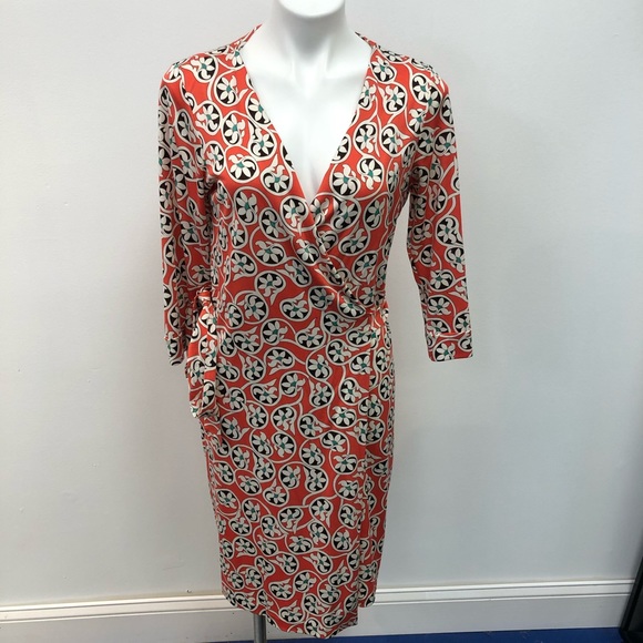 DVF Wrap Tie Dress - Picture 2 of 11